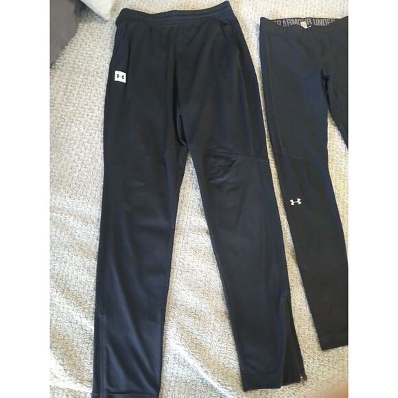 Under Armor Ladies Athletic Pants Lot 2 Piece Black Small - Picture 4 of 9